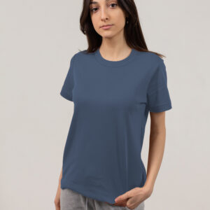 Kaos wanita warna denim blue dari DGandels, simpel dan elegan